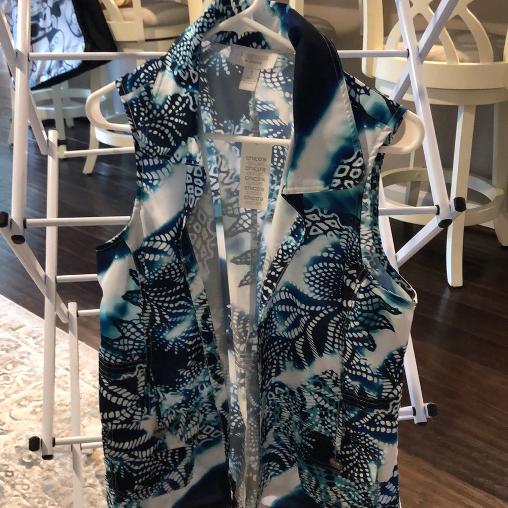 Ladies clothing